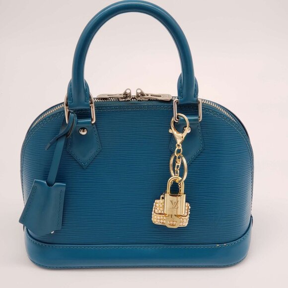 100% Auth Louis Vuitton Lock & Key with unbranded Bagcharm, Keycharm, Keychain - Picture 2 of 8